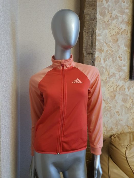 Кофта спортивна Аdidas на дівчинку.
