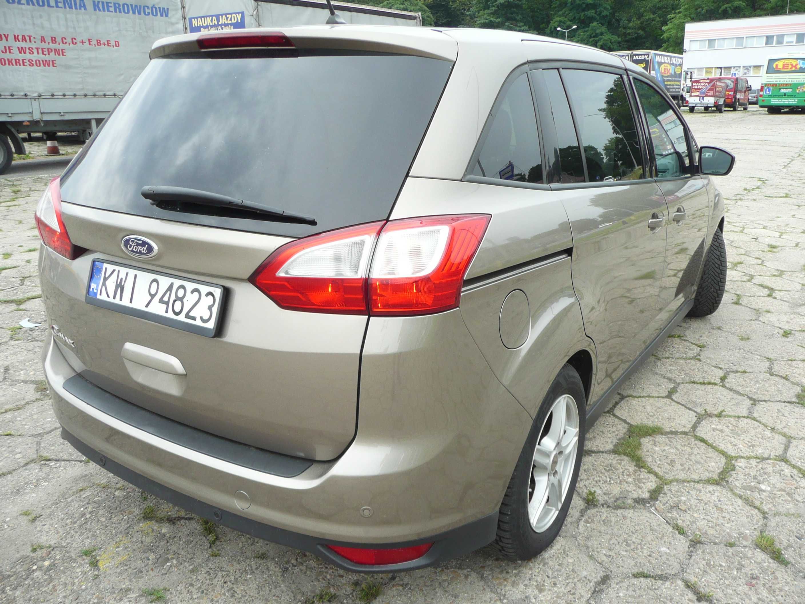 GRAND 7 Miejsc Automat Rok 2019 Tarnow