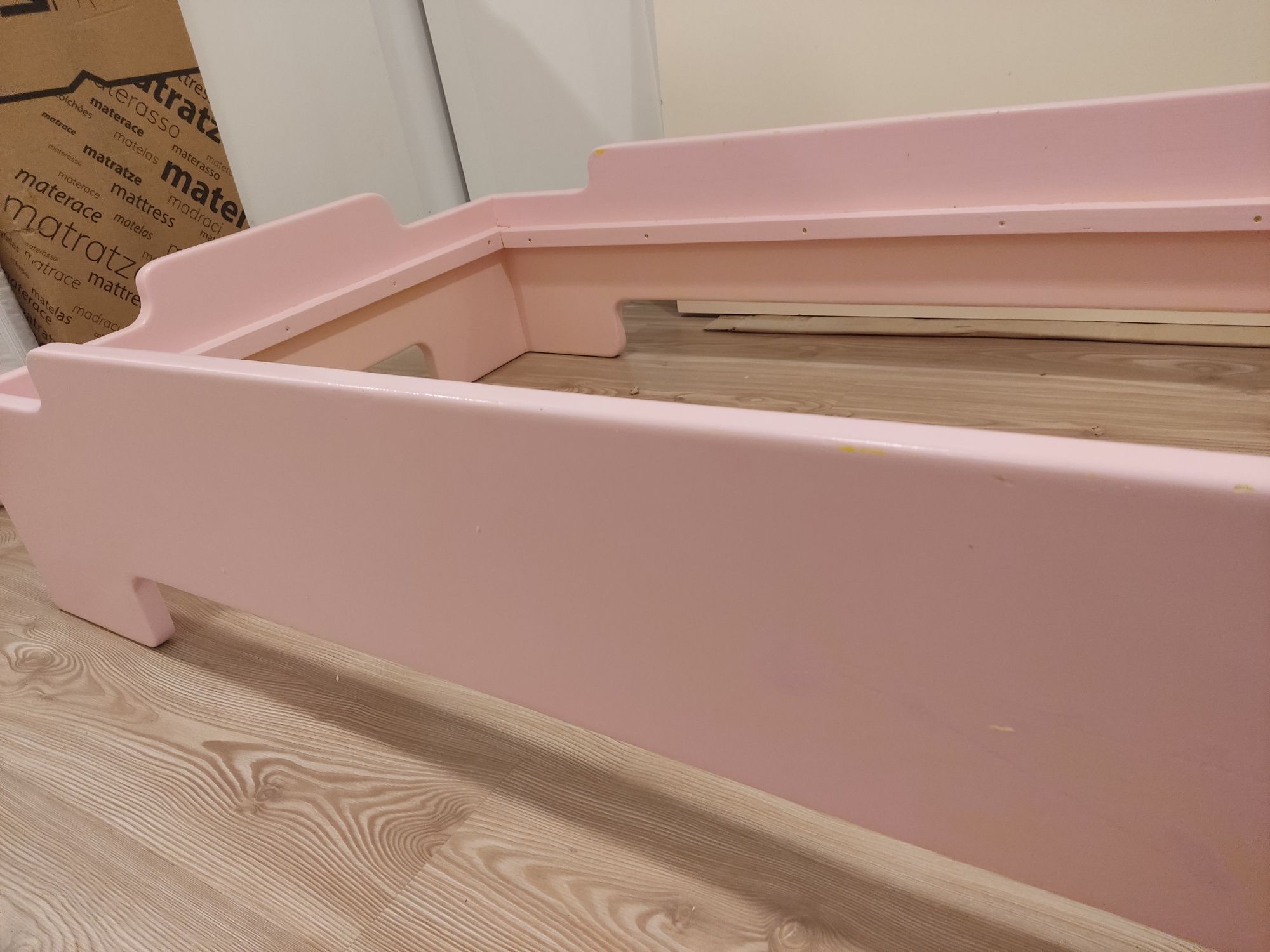 Drewniane łóżko dziecięce 80x160