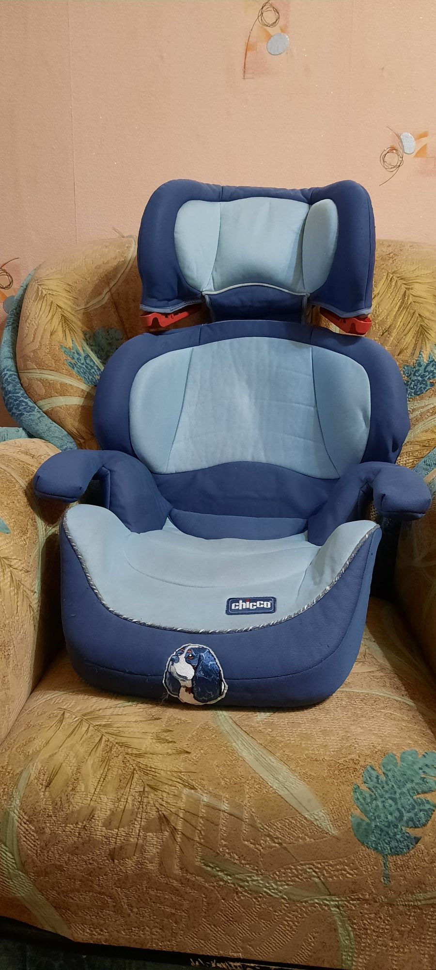 Дитяче автокрісло Chicco без Isofix 9-36 кг