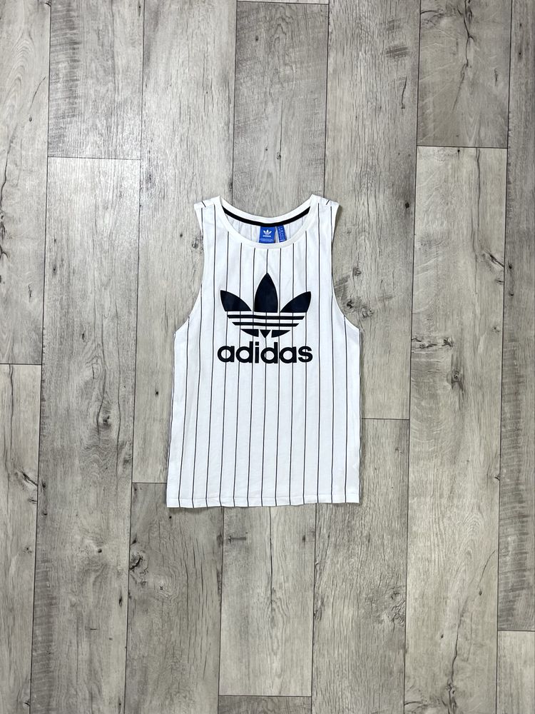 Adidas Originals майка M размер спортивная белая с принтом оригинал