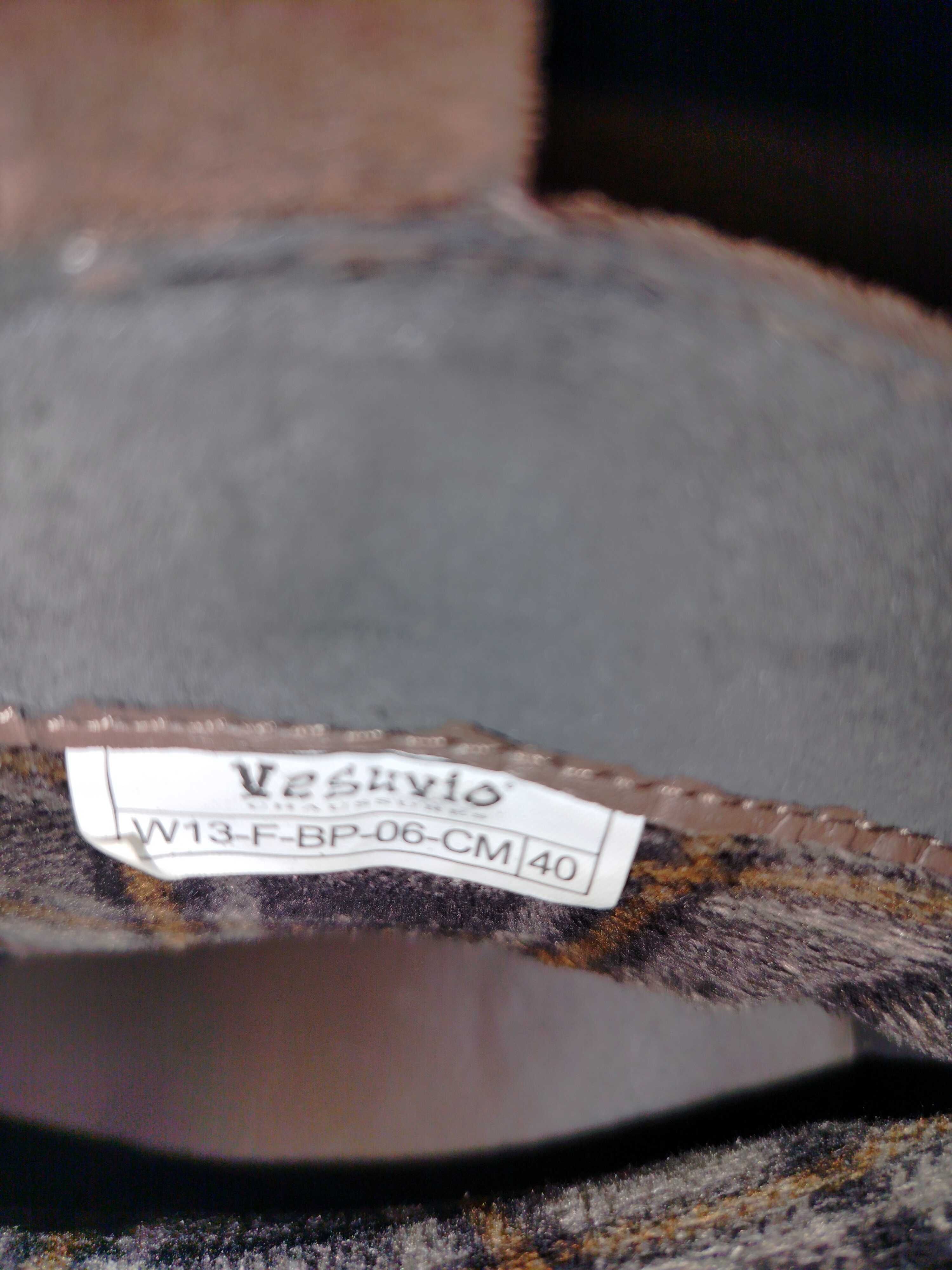 Kowbojki ,buty damskie na platformie 40 Vesuwio zamszowe brązowe.