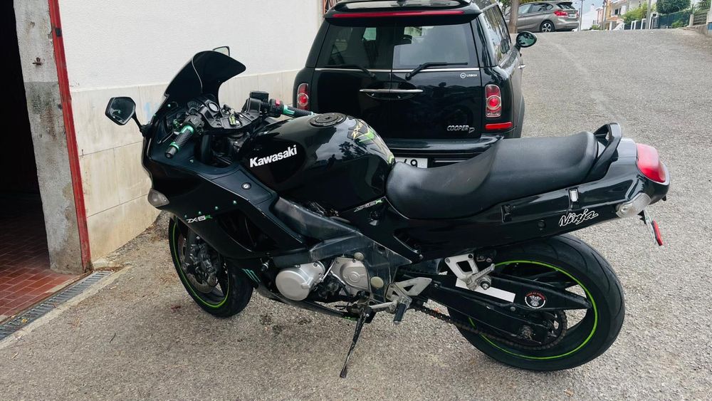 Kawasaki 600 Zr 93