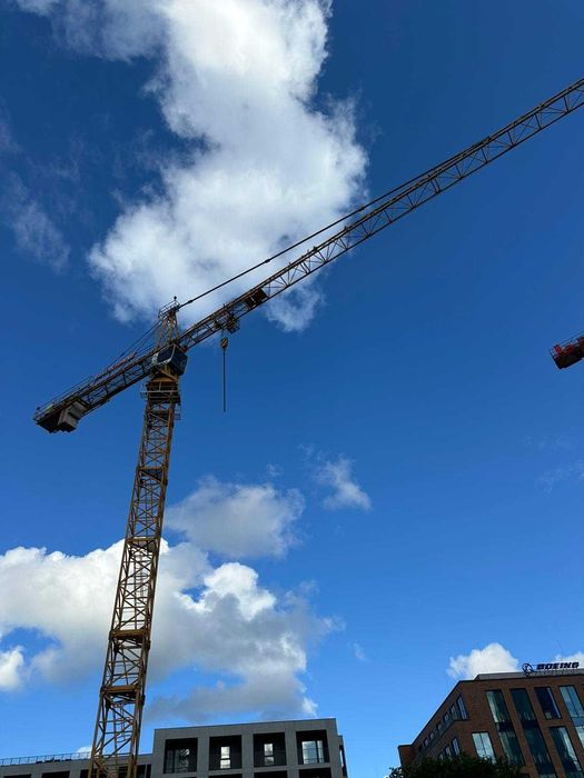 Dźwig żuraw wieżowy używany Liebherr 112 EC-H Litronic 2008r