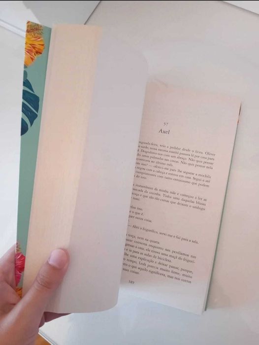 "Tudo o que nunca fomos" de Alice Kellen.