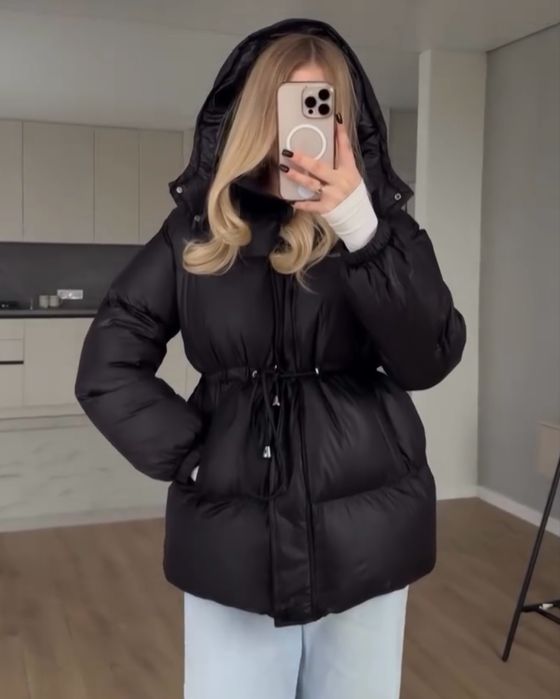 Куртка лакова жіноча