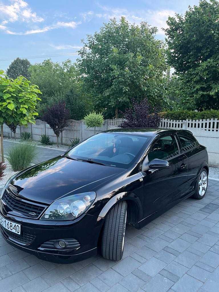 Opel Astra H GTC 1.8 140KM