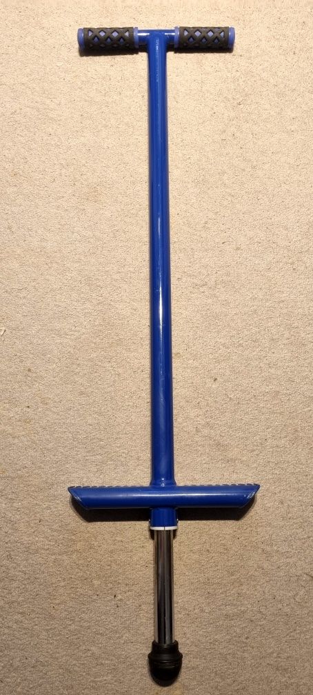 Skoczek Pogo QU-AX drążek do skakania niebieski do 50 kg