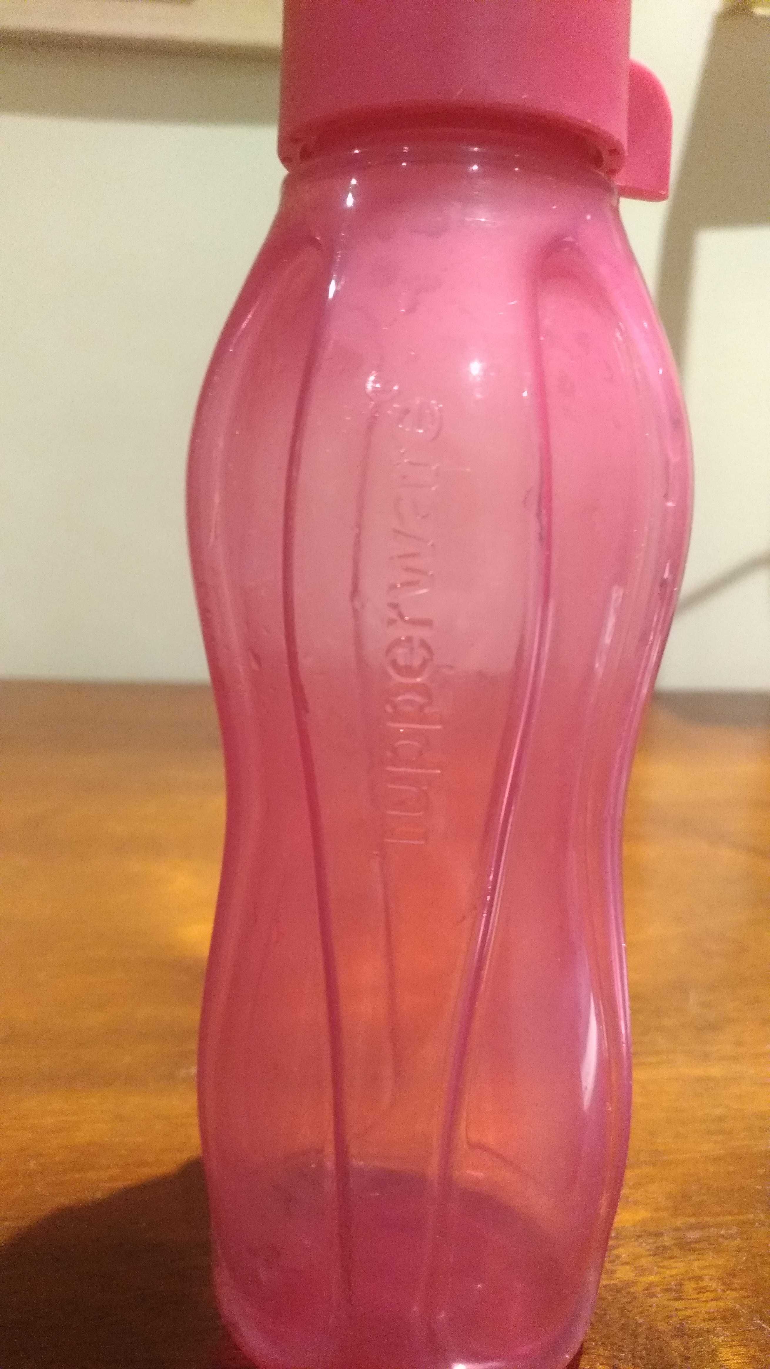 Garrafa daTupperware (300 ml)