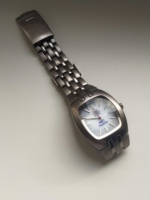 Часы наградные Omax