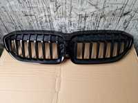 BMW 3 G20 G21 Grill Nerki Atrapa