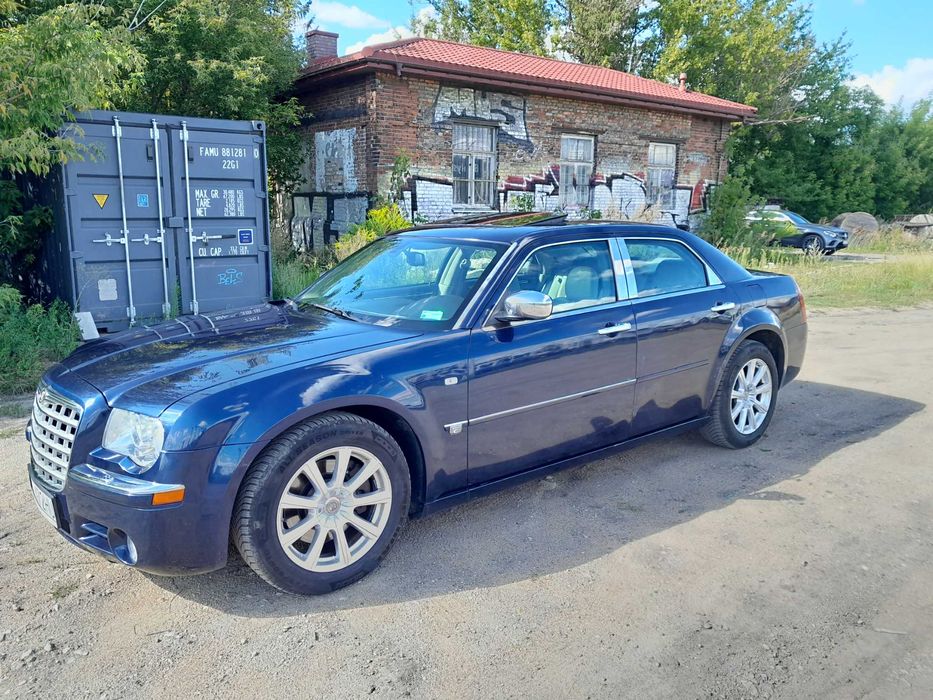 Chrysler 300C CRD rok 2006