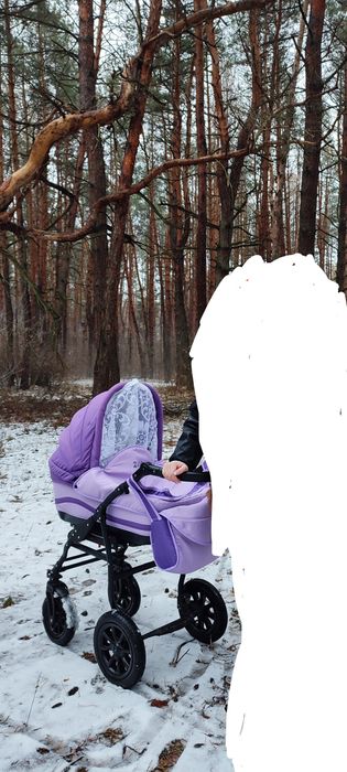 Продам коляску  фиолетовую