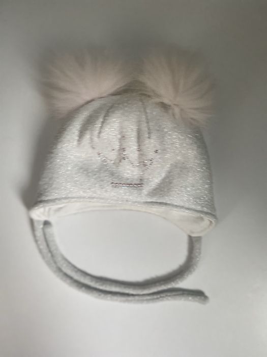 Зимова дитяча шапка