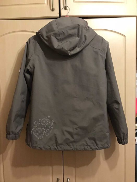 Двойная куртка на рост 152см фирмы Jack Wolfskin