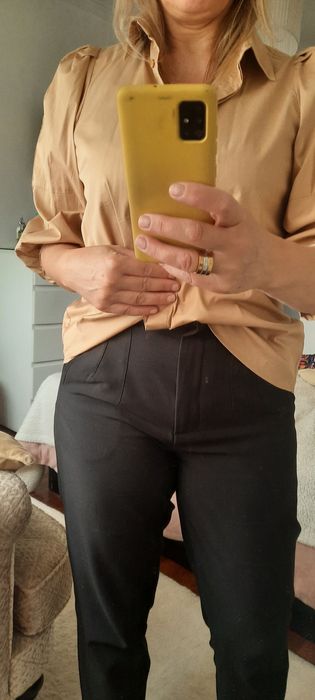 Blusa bege tam L marca Sfera