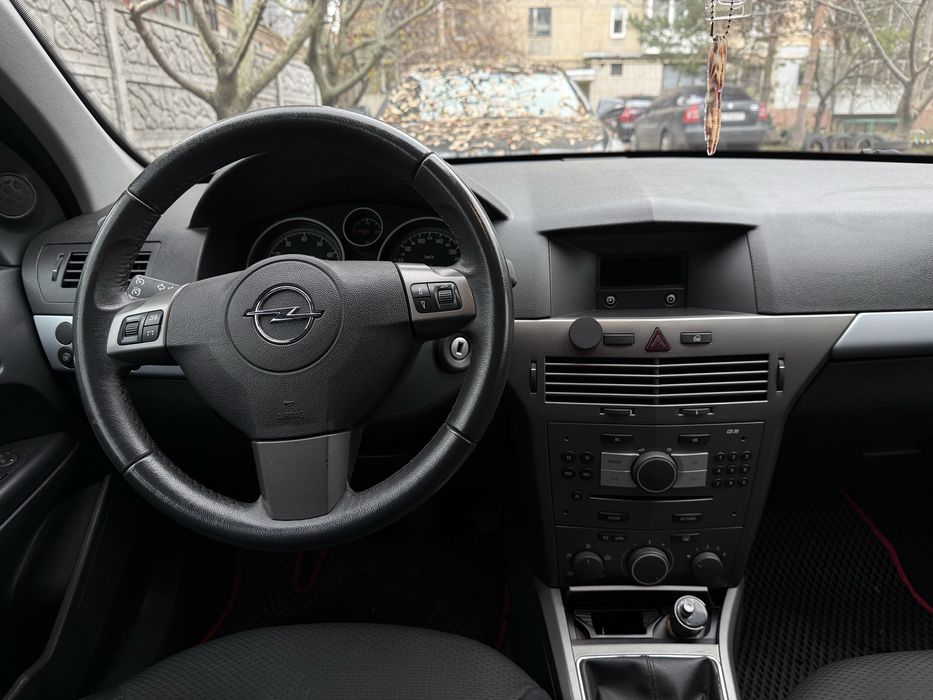 Машина Opel Astrа