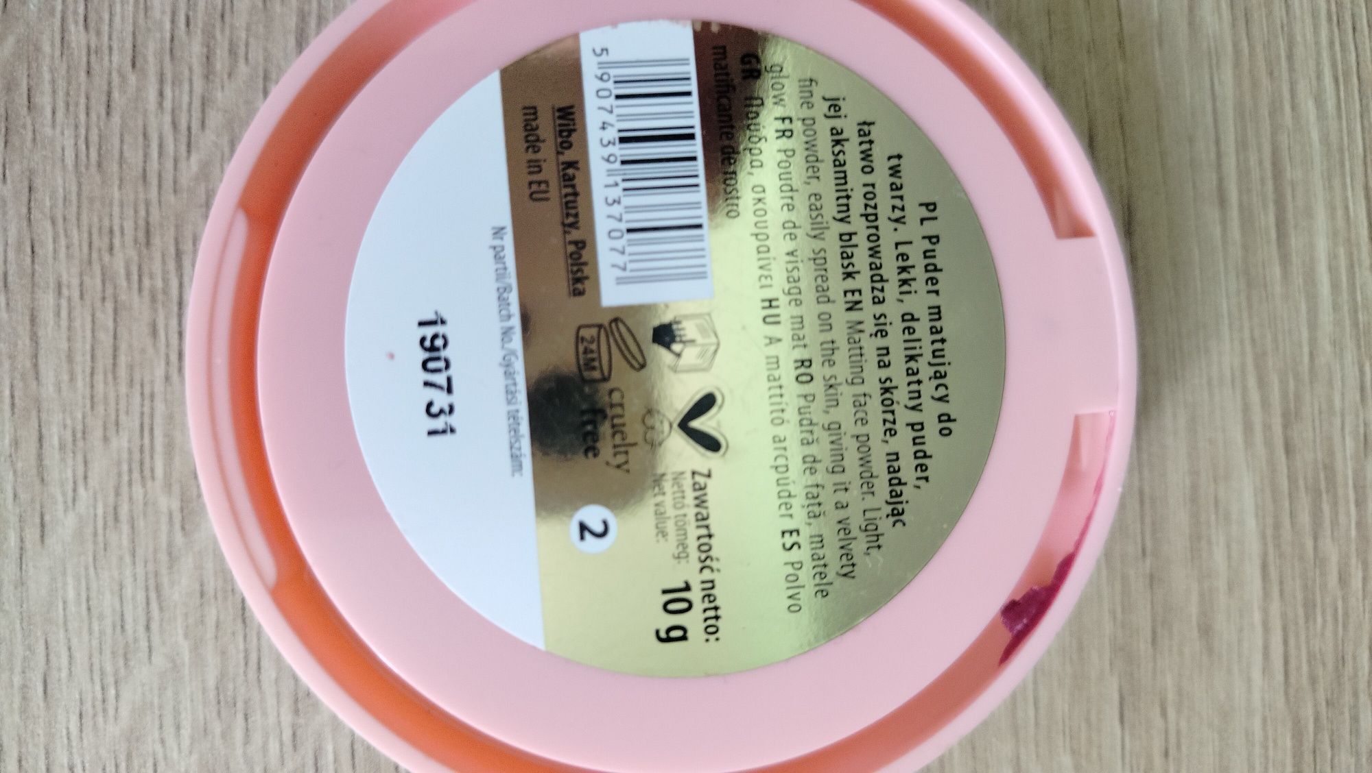 Puder do twarzy Lovely Golden Glow 2