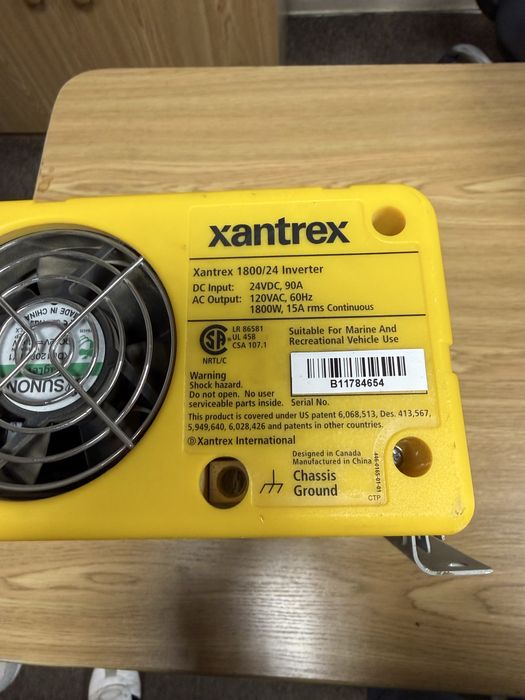 Przetwornica Xantrex 1800/24, 24V DC, 1800W, 120V AC