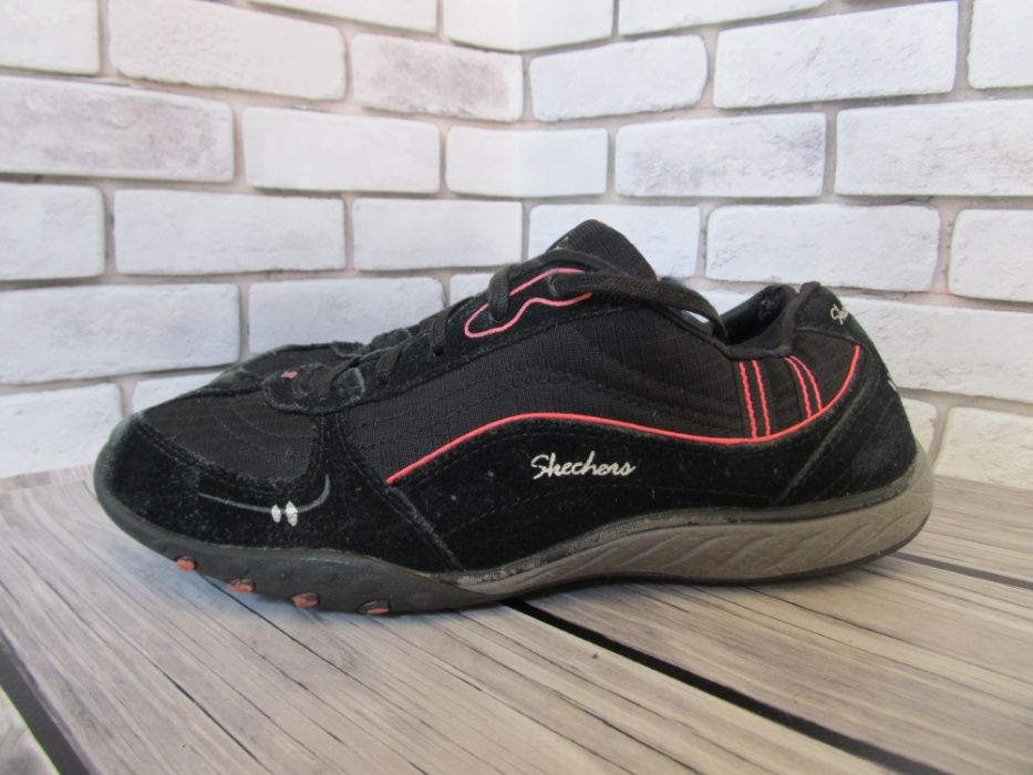 замшевые кроссовки Skechers, размер 38