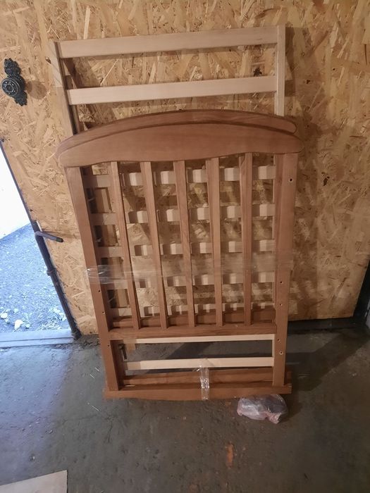 Кроватка детская