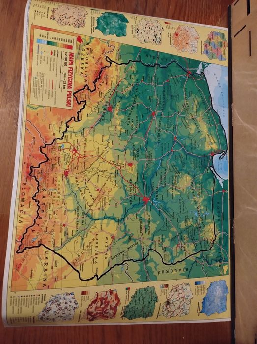 Mapa fizyczna Polski, układ okresowy pierwiastków