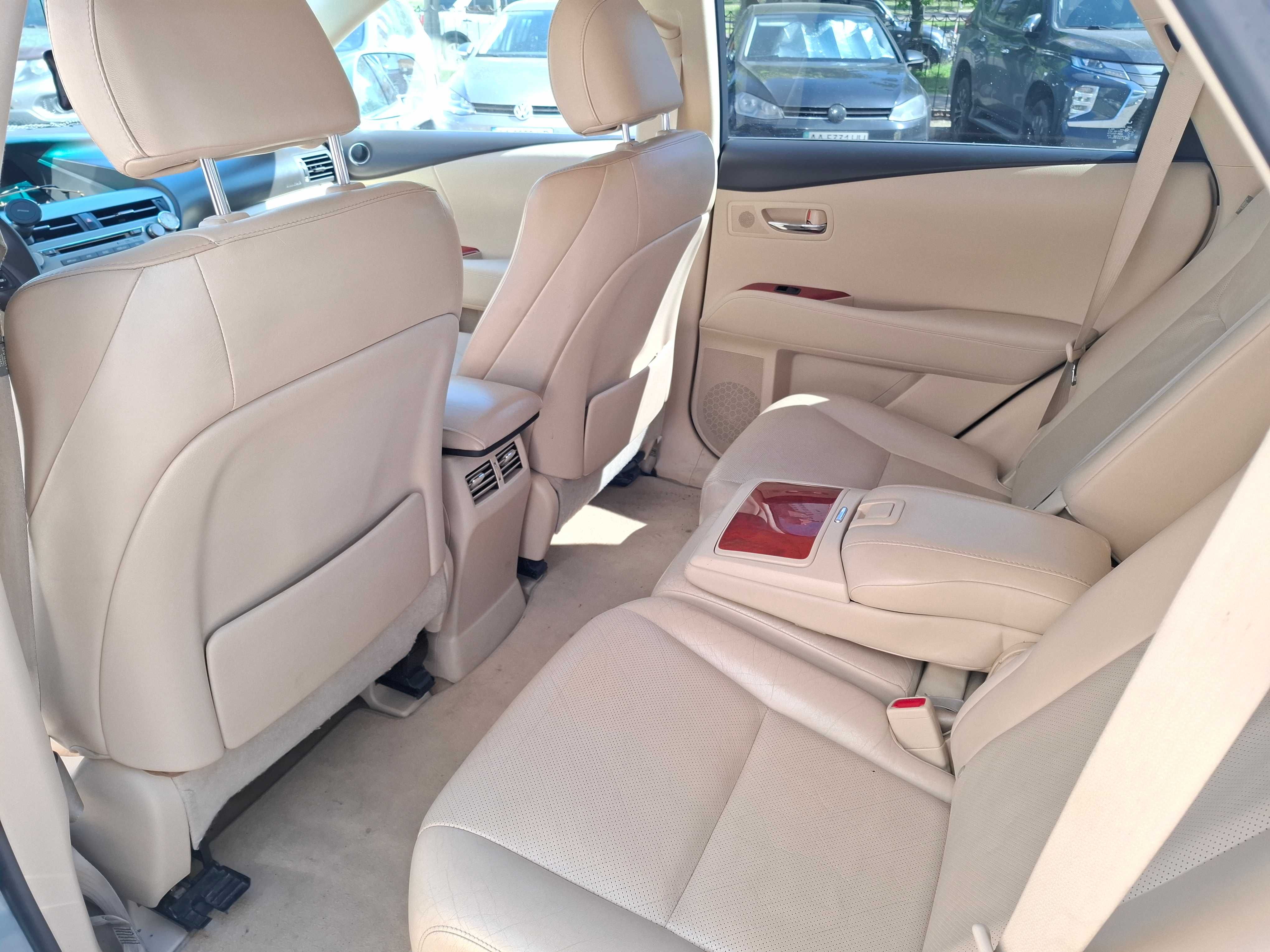 Продам свой автомобиль RX 350, 10 месяц 2010г • Машина в горошем