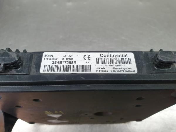 Módulo confort RENAULT Megane III (BZ0_)