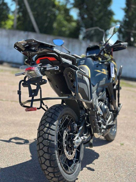 Мотоцикл ZONTES ADVENTURE 703F 21/18