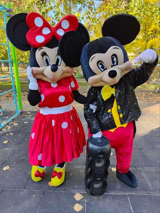 Танцующие куклы, поздравление.Ростовая кукла.Шары с гелием.Аниматоры