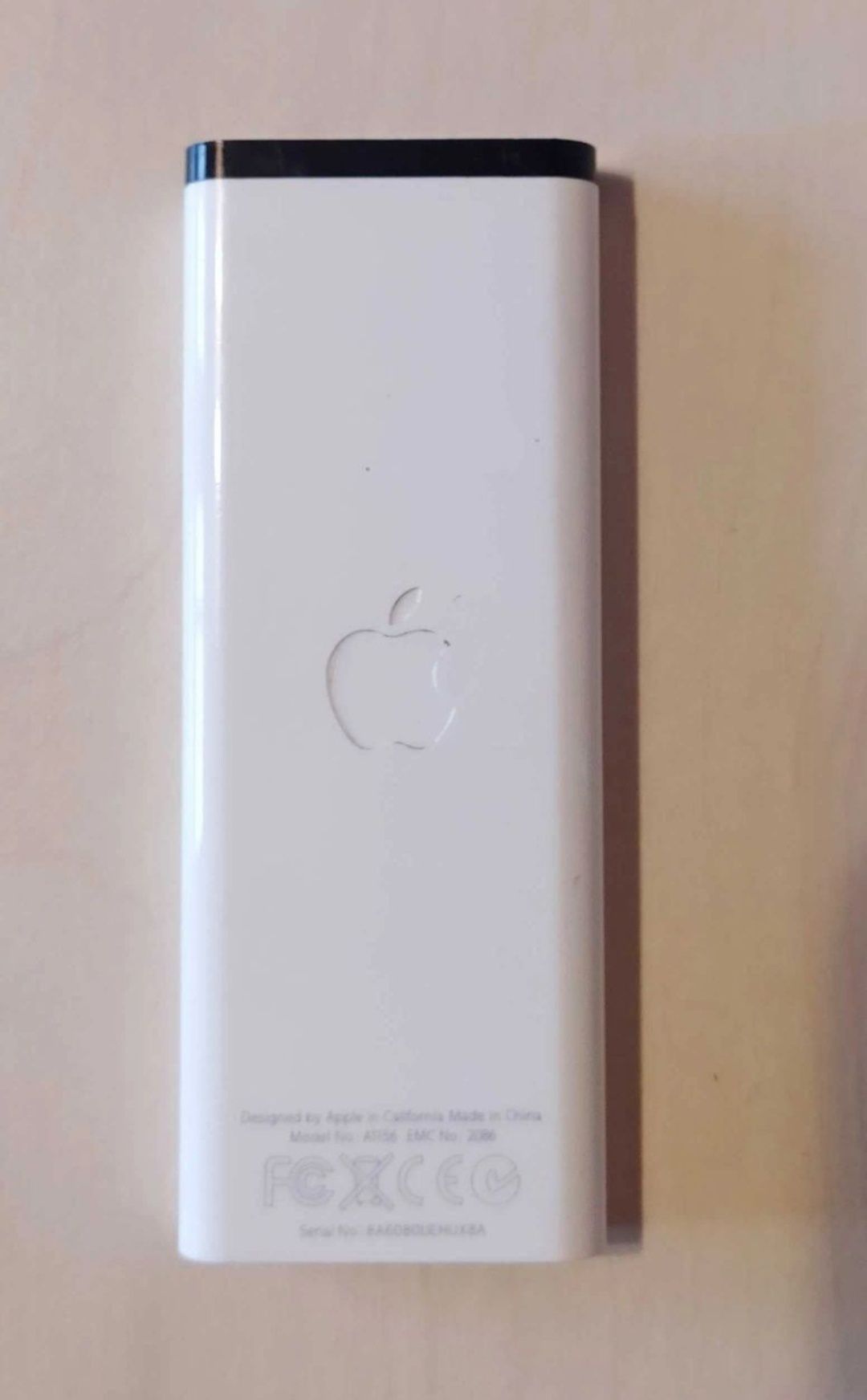 Пульт Apple A1156 ЕМС2086