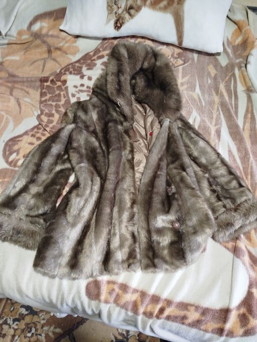 Шуба еко жіноча нова