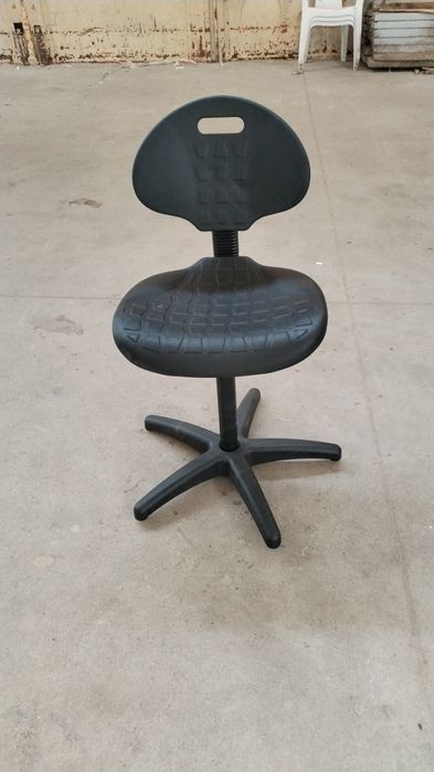 Krzesło obrotowe Medyczne Manutan krzesło medyczne Warsztatowe