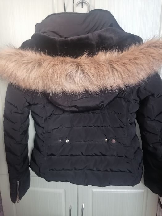 Укорочений пуховичок від Zara