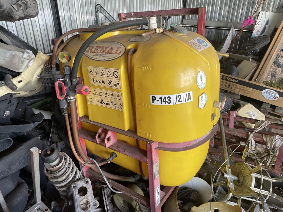 Sprzedam opryskiwacz na czesci lub w calosci