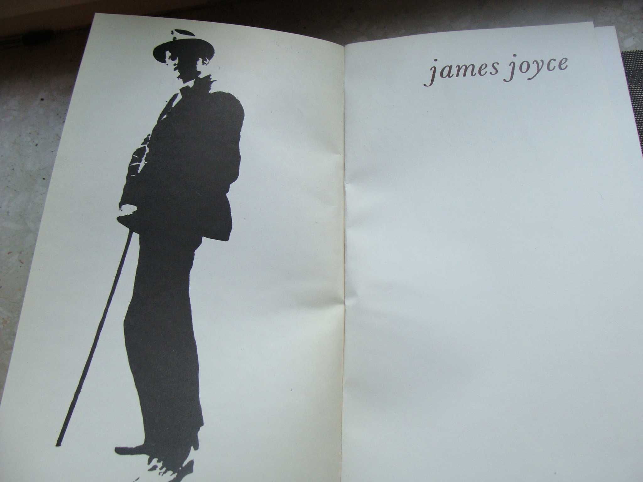 Utwory poetyckie - James Joyce (P)