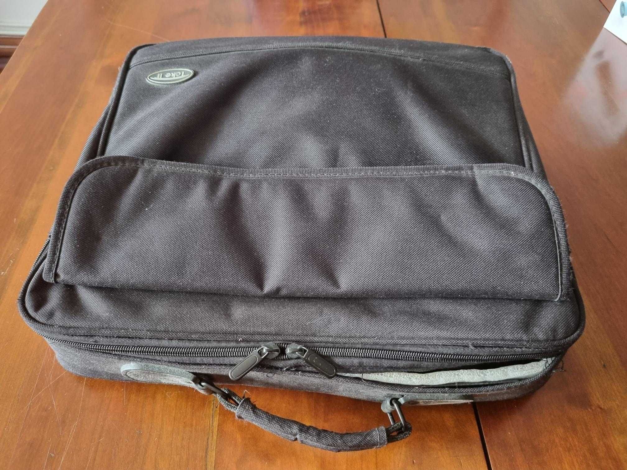 Portátil Toshiba com DVD - COMPLETO
