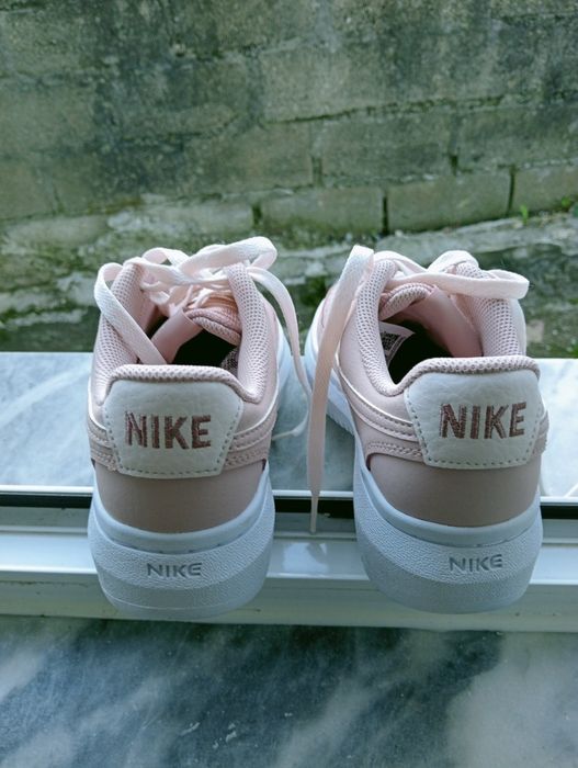 Sapatilhas Nike em perfeito estado