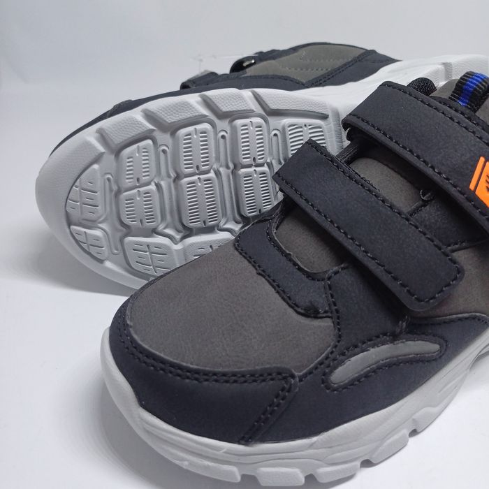 Nowe adidasy sportowe roz 31