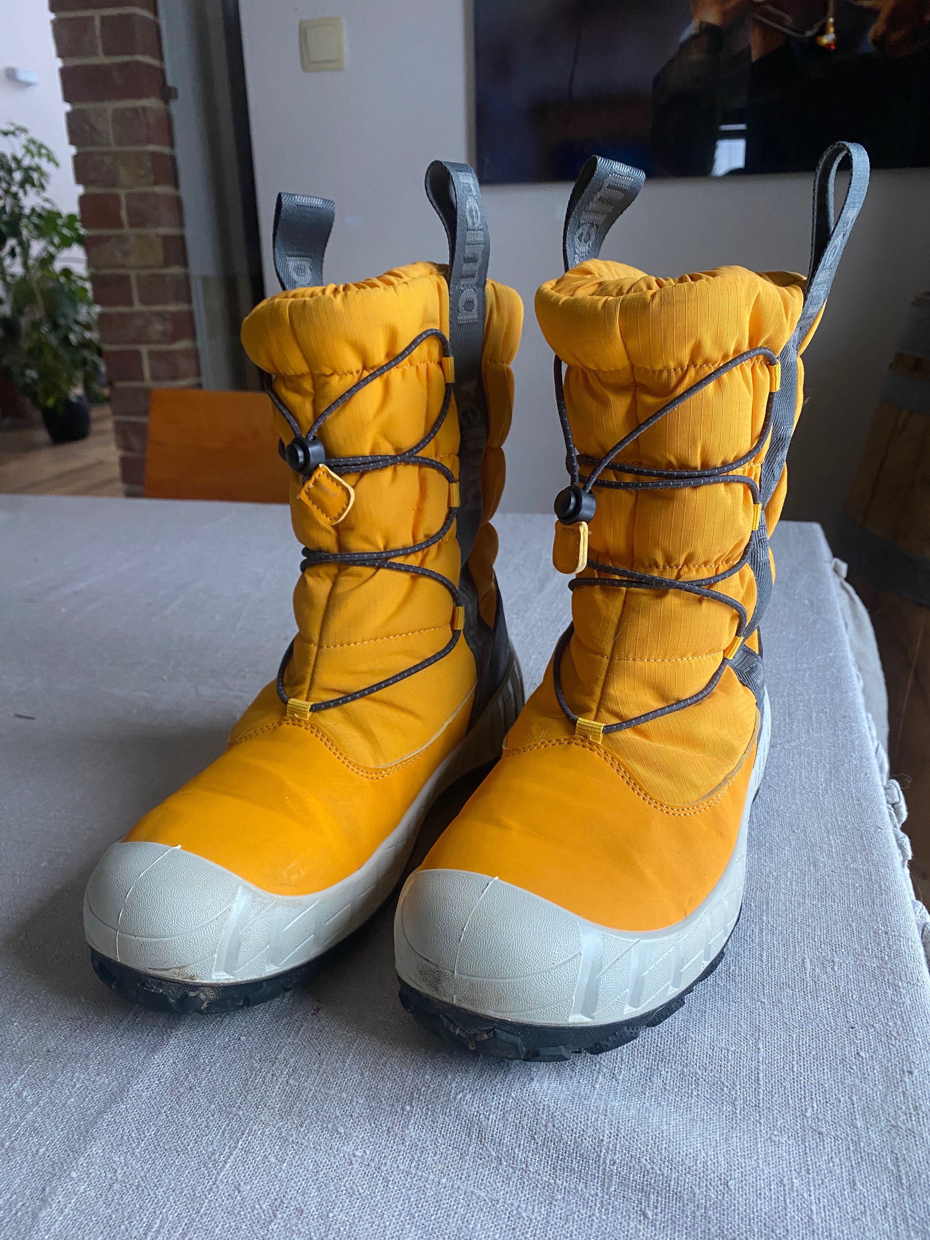 Buty zimowe REIMA dla dzieci Megapito, śniegowce, r. 38, MEGA CIEPŁE