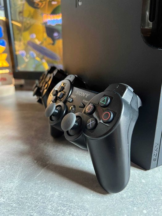 PlayStation 3 PS3 4 Slim 320gb с играми 1 джойстик плойка ПС детям