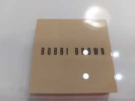 Bobbi Brown Nude Finish Illuminating Powder - Nude