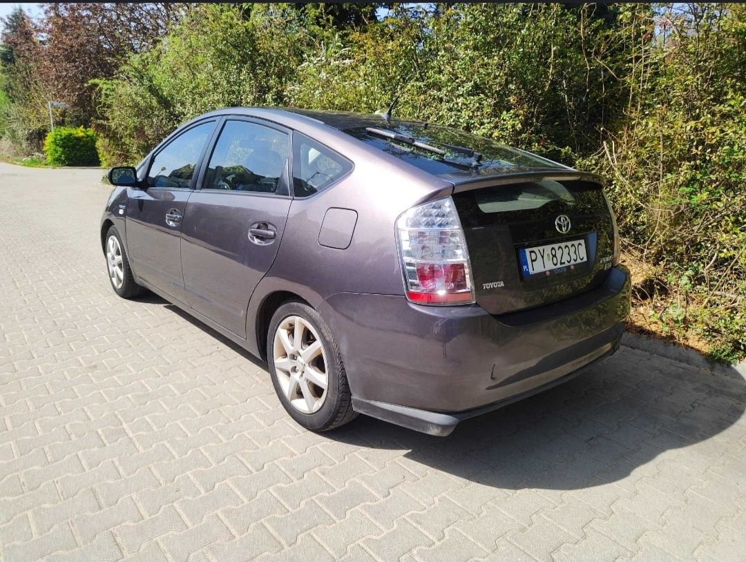 Toyota Prius 2 2006r. Hybryda z LPG 6l/100km możliwa zamiana