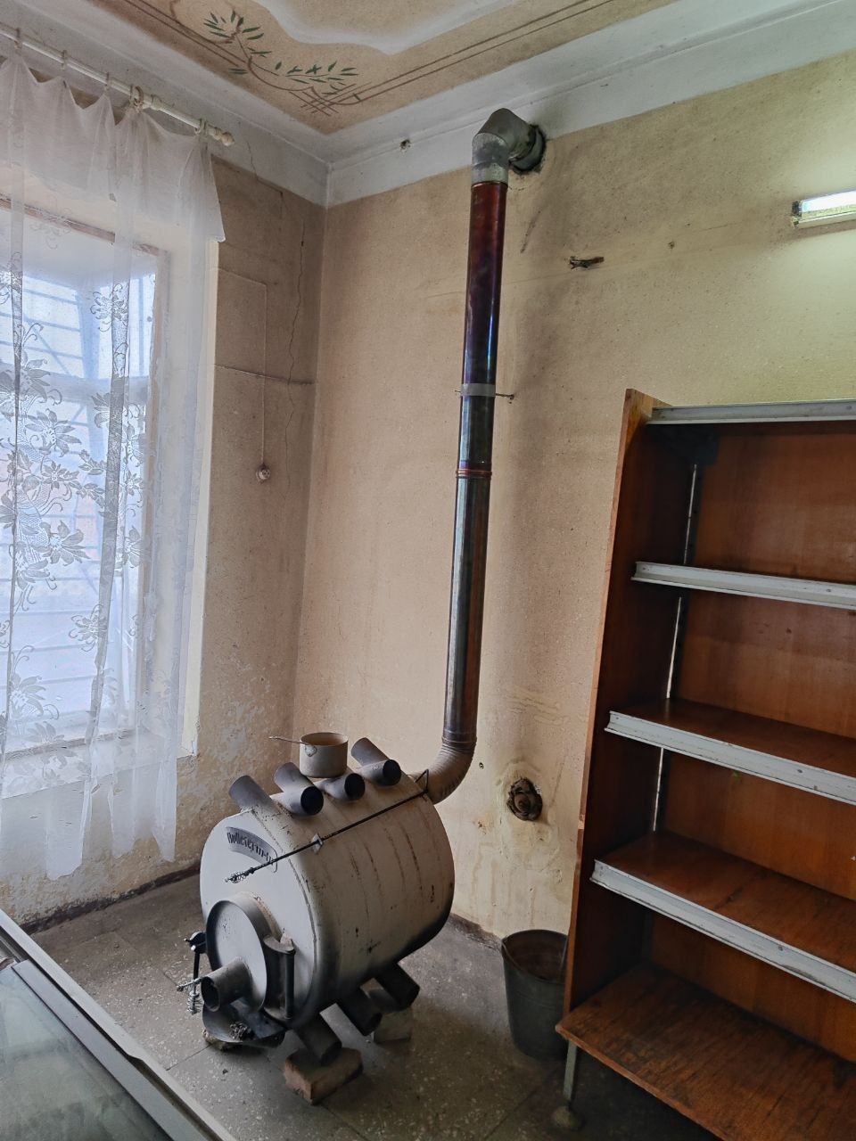 Продам торгове приміщення