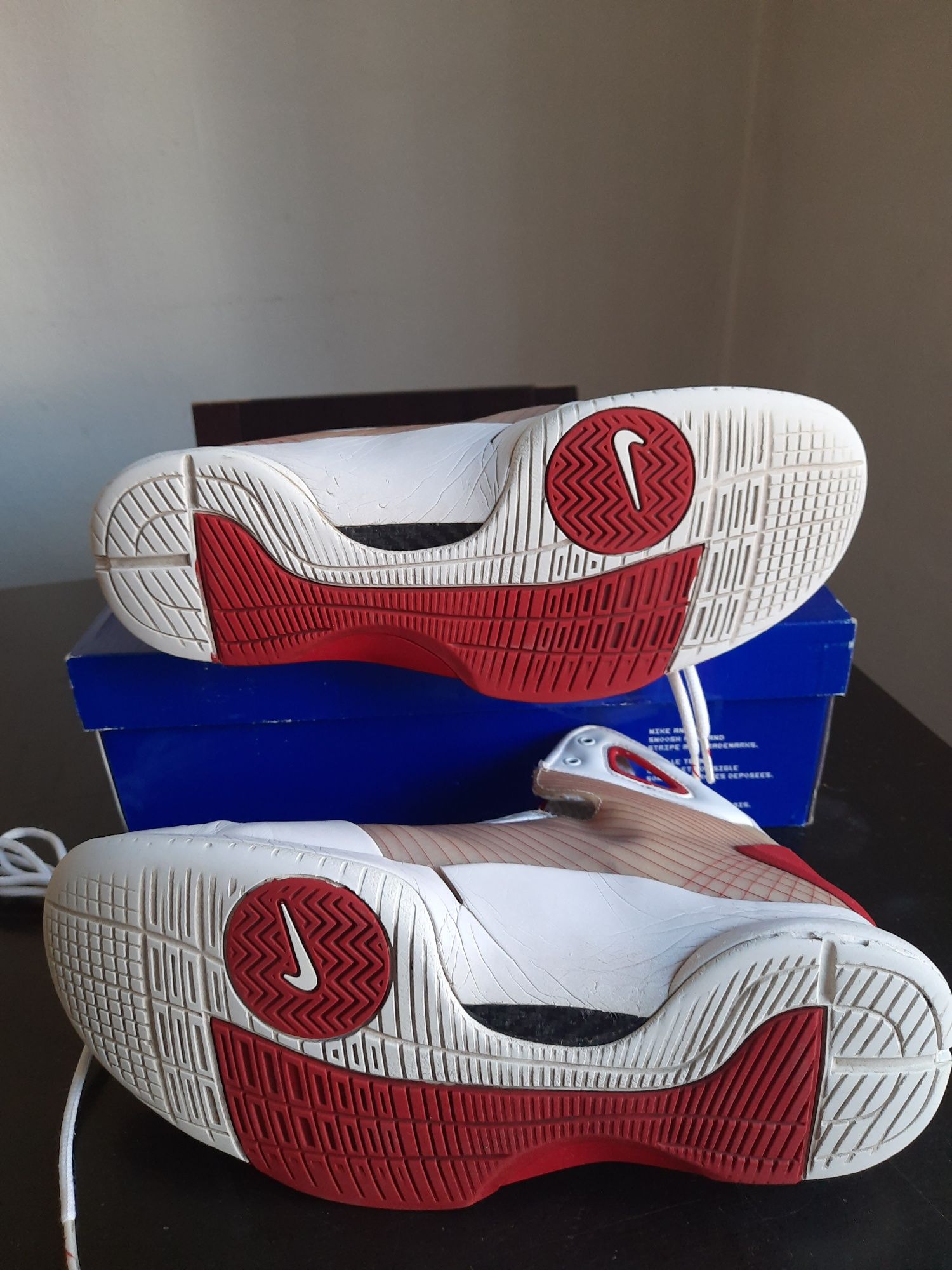 Buty do koszykówki Nike Hyperdunk r 47
Nike Hyperdunk