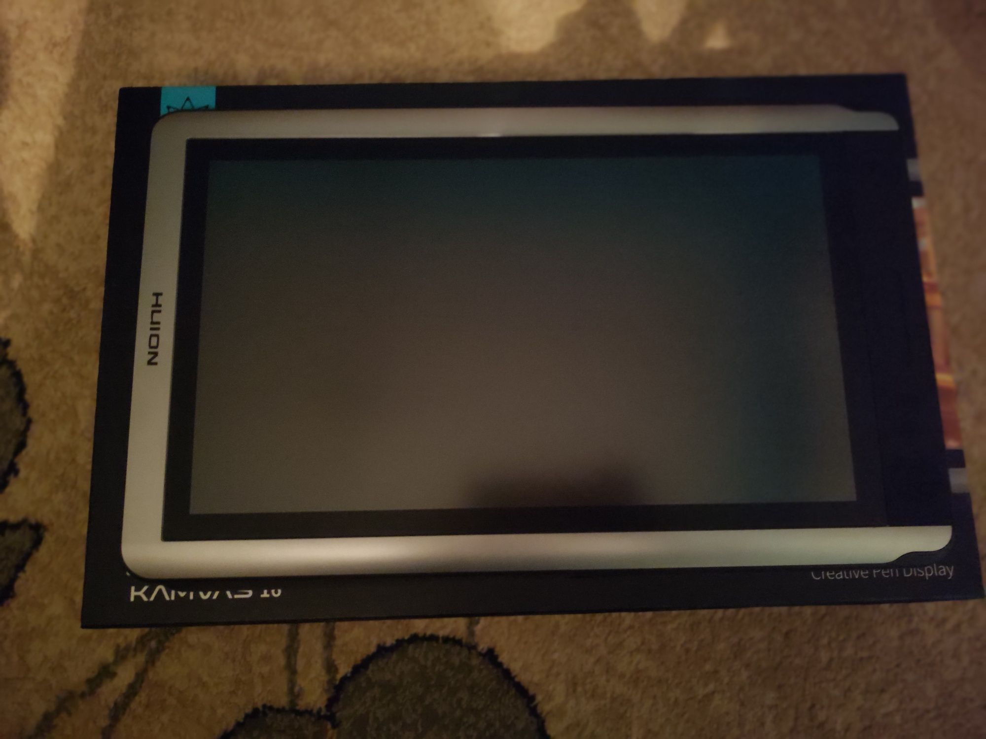 Tablet graficzny Huion Kamvas 16