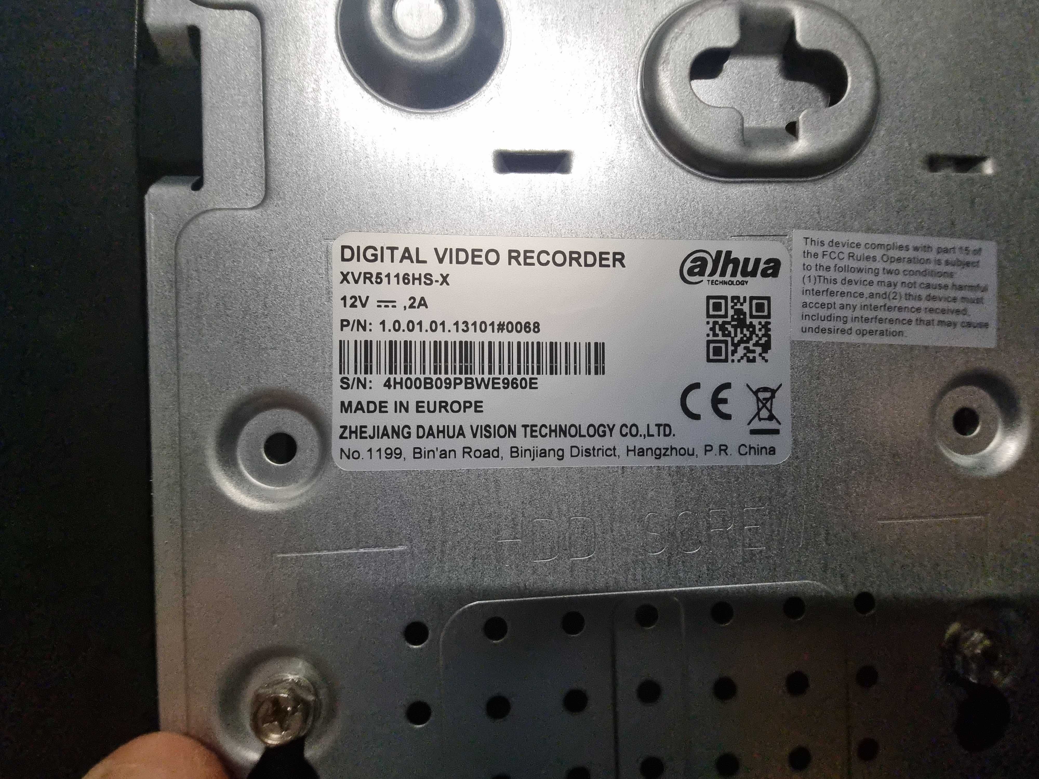 Wyprzedaż sprzętu po likwidacji firmy - Sieć, Monitoring, Laptop