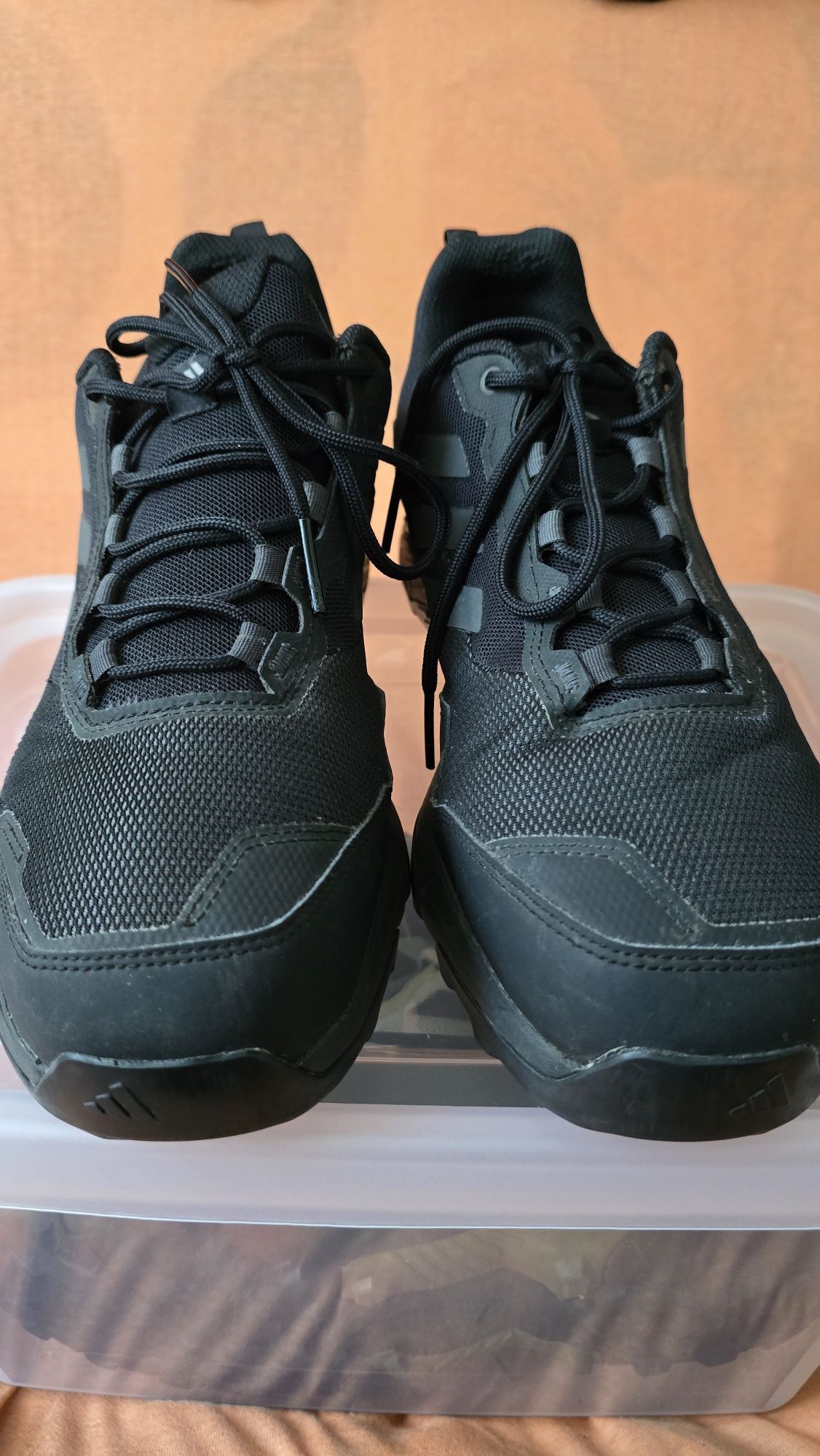 Adidas Terrex Traxion roz 45 1/3