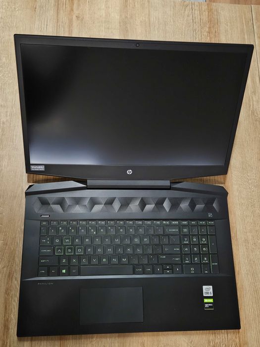 HP Pavilion Gaming 17 - i5 10gen - GTX1650Ti - 16GB - 512GB+1TB