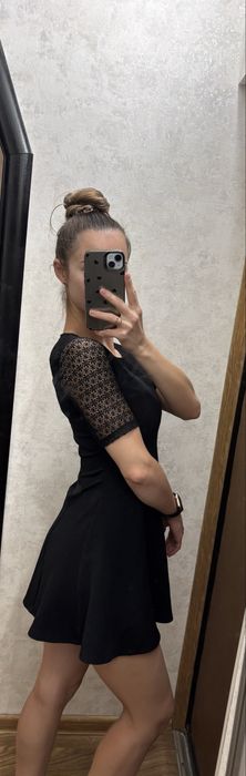 Міні сукня з кружевом